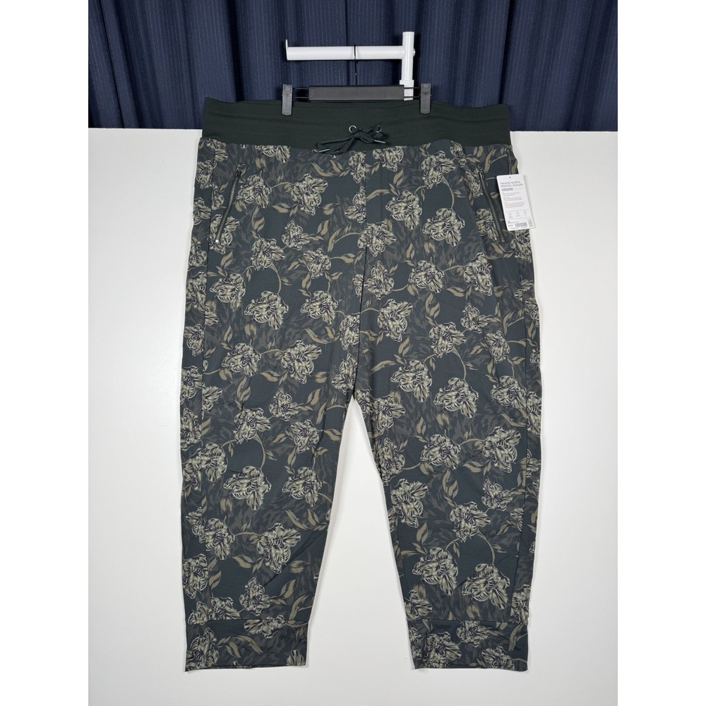 Athleta Trekkie North Printed Joggers Womens Size 26 Green Floral 25 Inseam NWT